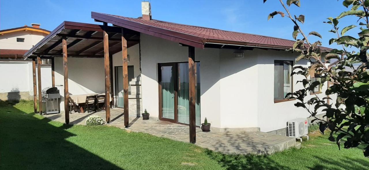 Villa Gardenia Saparewa Banja Exterior foto